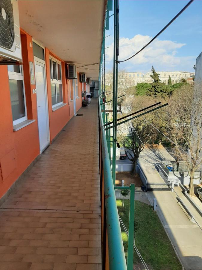 Apartment Marina With Sea View PUY 외부 사진
